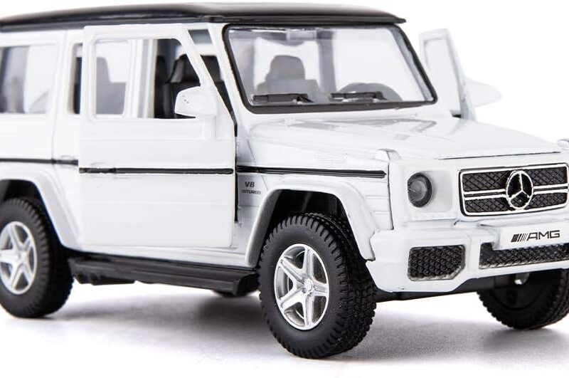 1:36 Scale Benz G63 Car Model for Kids, Alloy Pull Back G Wagon Vehicles Toy Car for Toddlers Kids Boys Girls Gift (White)